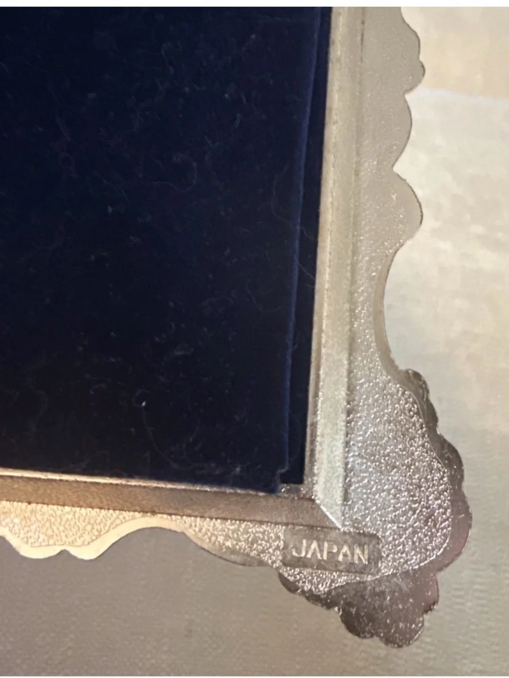 Ornate Oneida Silver Decorative Photo Frame - Tarnish resistant